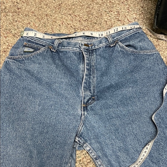 Vintage 90s wrangler ultra high rise relaxed leg Blue women’s Jeans- so cool - Picture 4 of 9